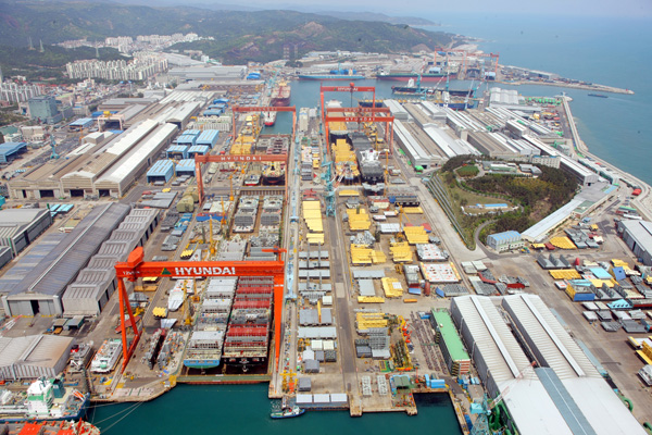 Hyundai Heavy stops operations after workers’ deaths