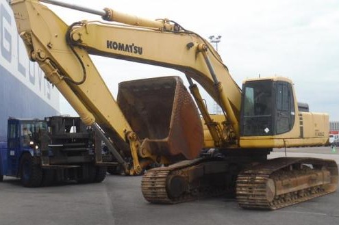 Project Cargo Network Member ships Komatsu PC 400 excavator to Maputo, Mozammbique