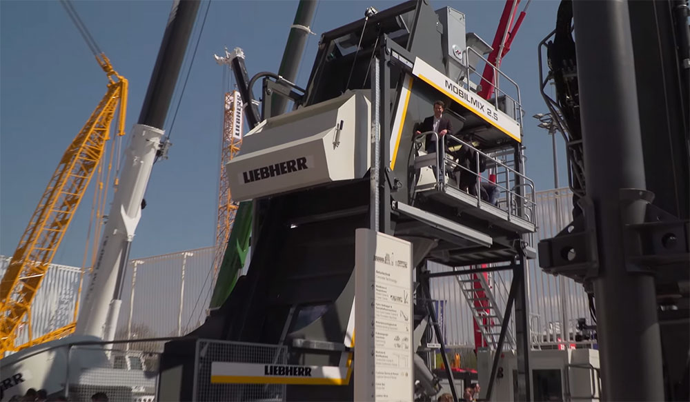 Liebherr – Bauma 2016 Video Magazine (Day 3)