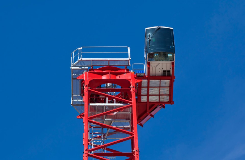 Ericksons Rigging, Transport and Engineering assisted in a tower crane erection