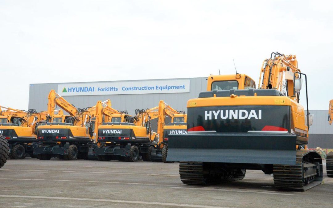 Hyundai Heavy Industries Introduces 15 Earthmovers Meeting EU Stage IV Emission Regulations at bauma 2016