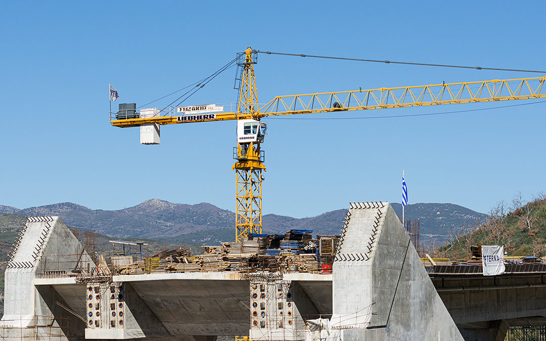 Liebherr sells ten tower cranes to Greece