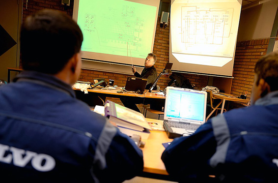 Volvo Construction kicked off educational workshops for technical students this month.