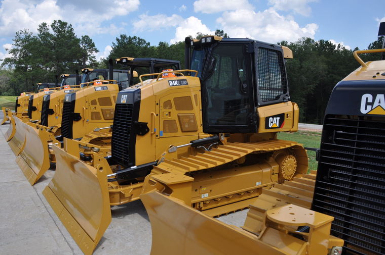 Manufacturing awards pour in for Caterpillar