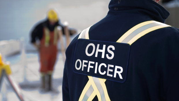 OHS investigating fatality at central Alberta worksite involving crane
