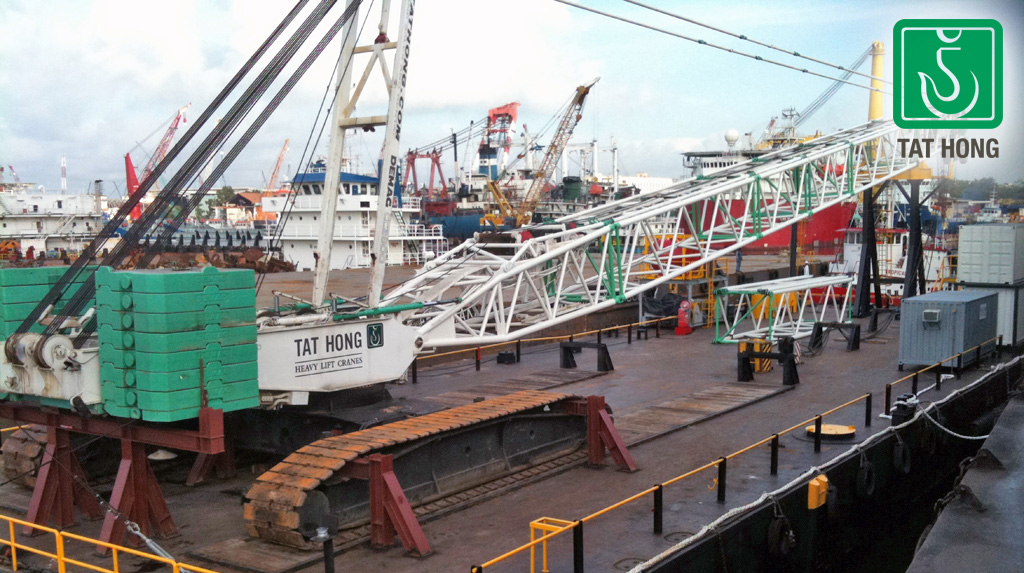 Crane Rental firm Tat Hong deepens loss in Q4, drops dividend