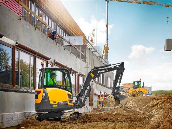Volvo CE debuts new compact excavators at Rental Show 2016