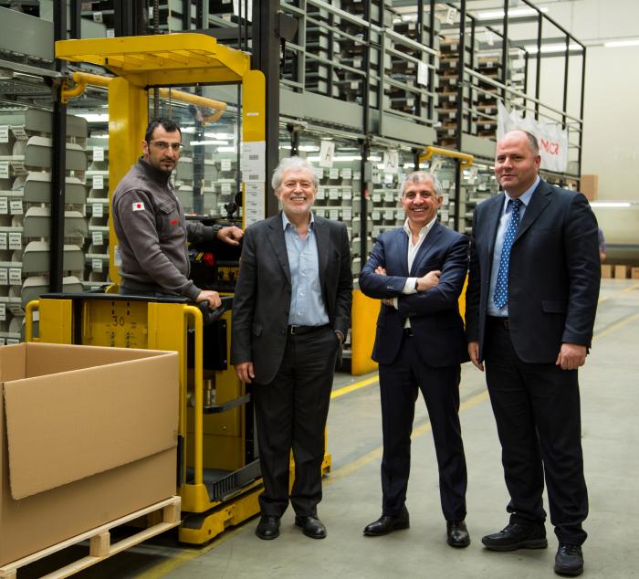 Yale works together with Nissan in central Italy
