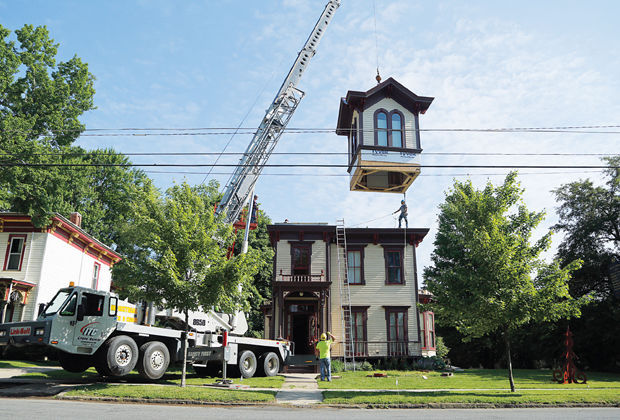 Industrial Truck and Crane, Inc. supplies a Link-Belt HTC-8650 truck crane to add a new cupola to historic the Tarbell House in PA.
