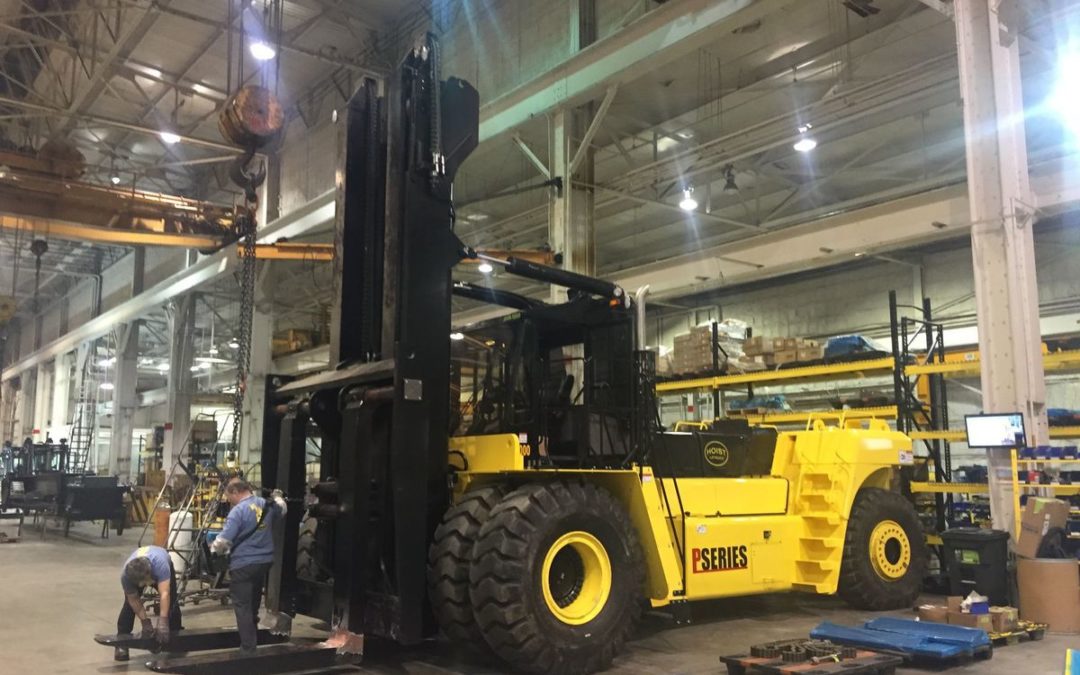 Chicago Area Hoist Liftruck lands deal to make high capacity forklifts for Toyota Material Handling USA