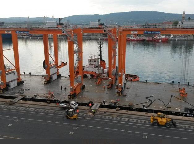 Slovenian port Luka Koper improves container terminal by seven new E-RTG cranes