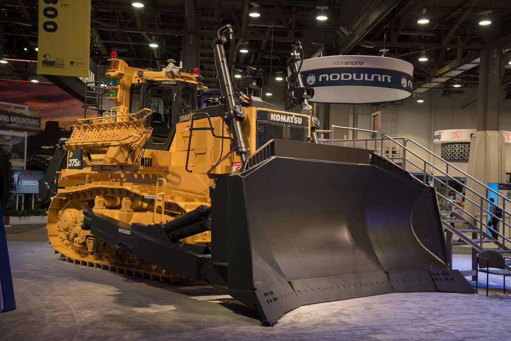 Komatsu America Corp. shows off the new D375Ai-8 intelligent machine control crawler dozer