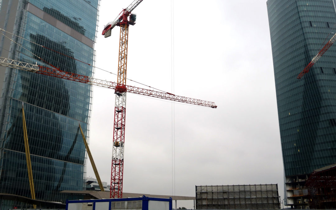 In Milan, Potain Flat Top Tower Cranes are erecting the high profile Libeskind Tower