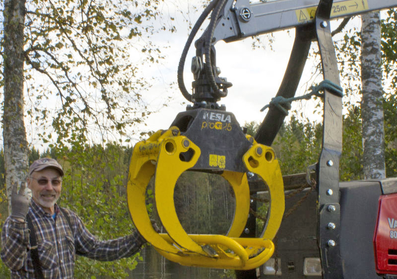 Kesla grapple loader recycling cranes a hit in Eastern Finland