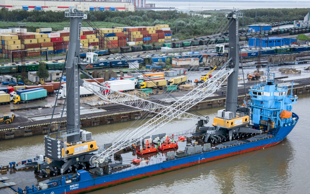 New Liebherr LHM 550 Mobile Harbor Cranes for Helsingborg, St. Petersburg Ports