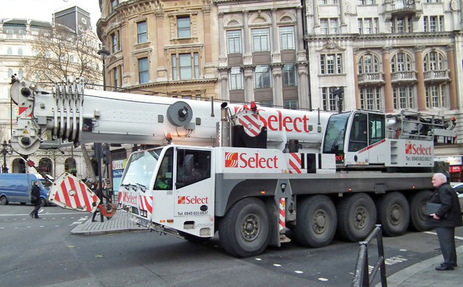 Laing O’Rourke sells mobile crane division to Ainscough