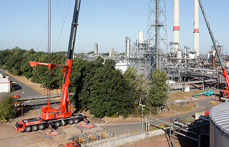 A Liebherr LTM 1500-8.1 performs “Open Heart Surgery” at a natural gas treatment plant