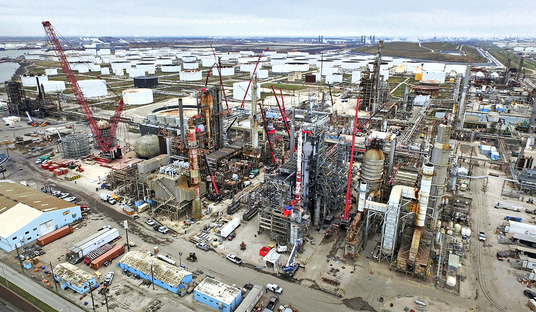 Mammoet USA announce its new Crane Services Division and fleet expansion