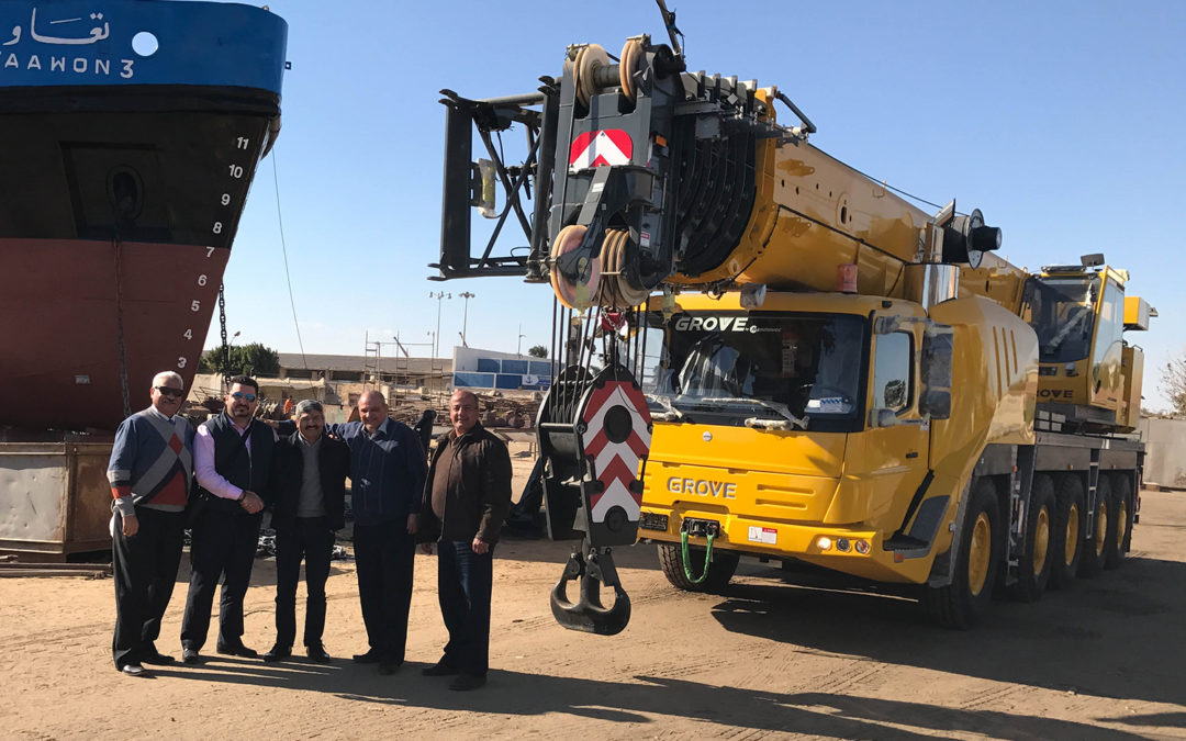 Suez Shipyard Company has purchased two new Grove all-terrain cranes, a Grove GMK5130-2 and a GMK4080-1