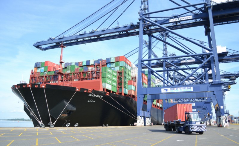 Port of Felixstowe in the UK orders two new Ship to Shore cranes from ZPMC