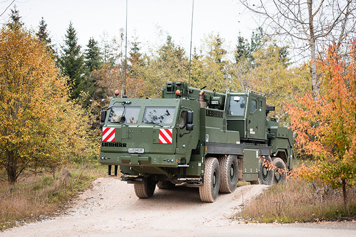 Liebherr receives the order to supply armoured mobile and rescue cranes to the German Army