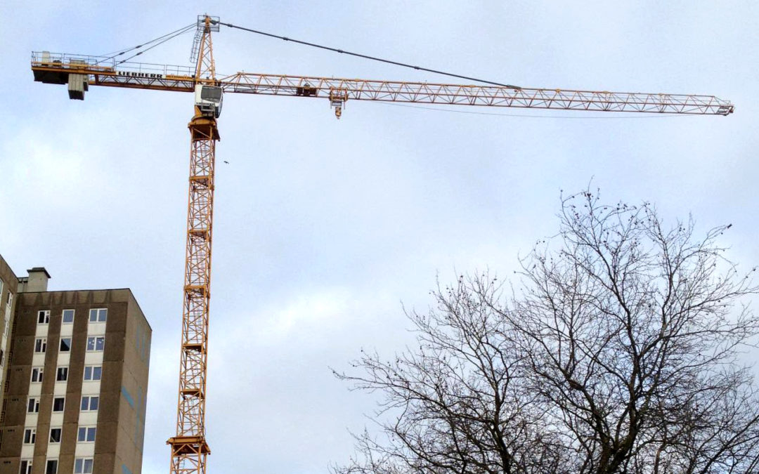 Van der Spec delivers second-hand crane top 154 EC-H 6 Litronic to Monument