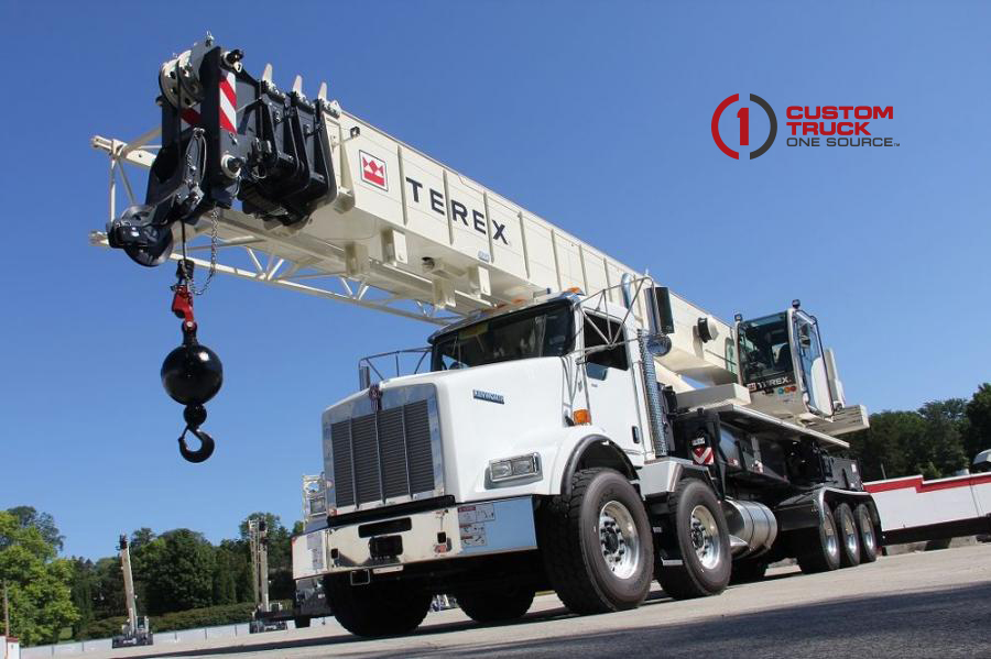 Utility One Source orders 14 new Boom Trucks, and Lattice Boom Cranes from Terex