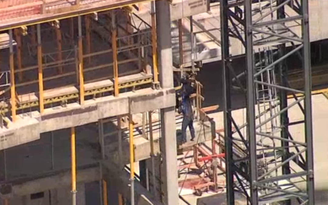 Crews rescue tower crane operator at construction site in Dallas