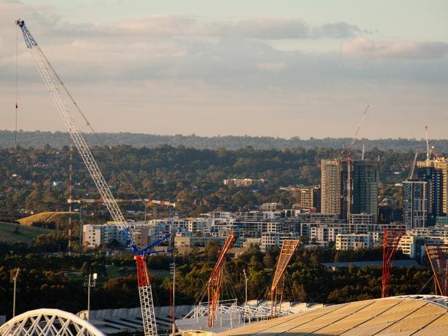 Sydney’s tower crane count has big impact on New South Wales economy in Australia